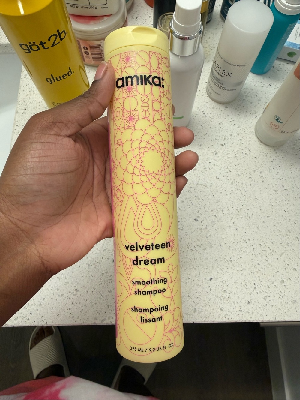 Amika Velveteen Dream Smoothing Shampoo
